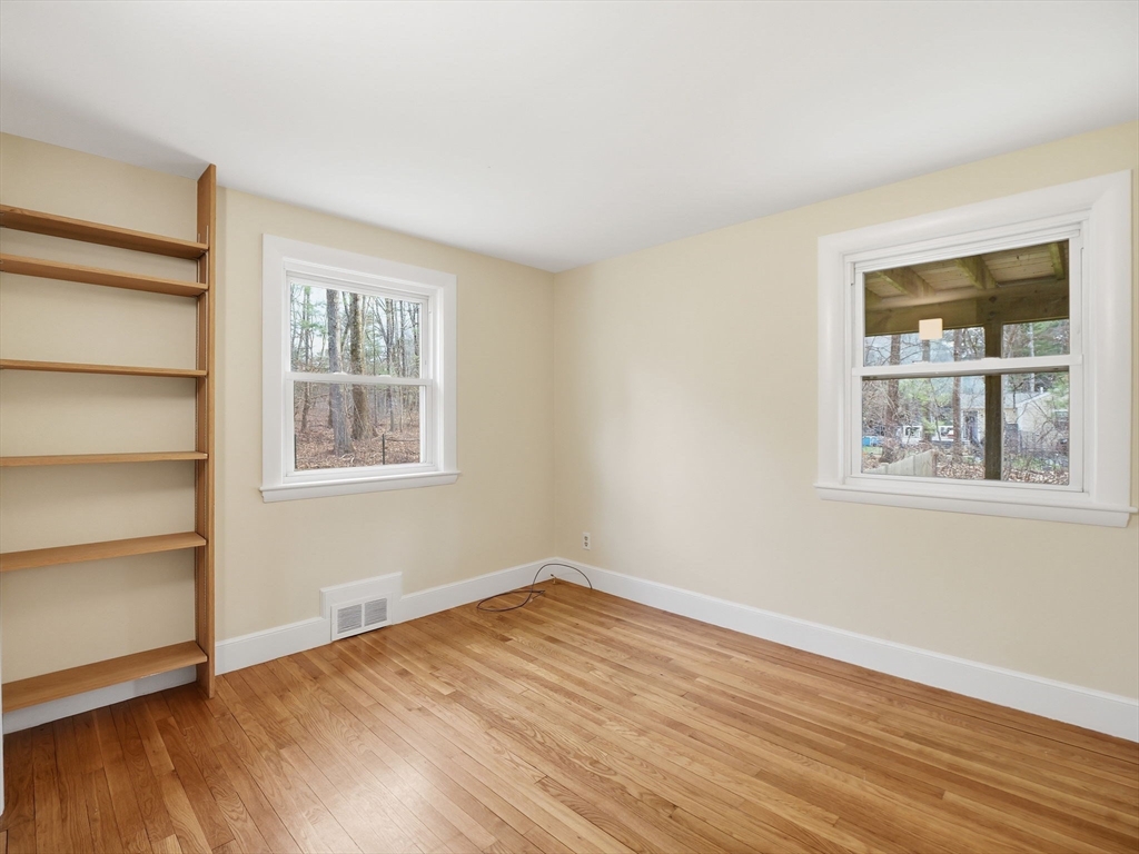 45 Campmeeting Road Topsfield, MA 01983 - Photo 19 of 42