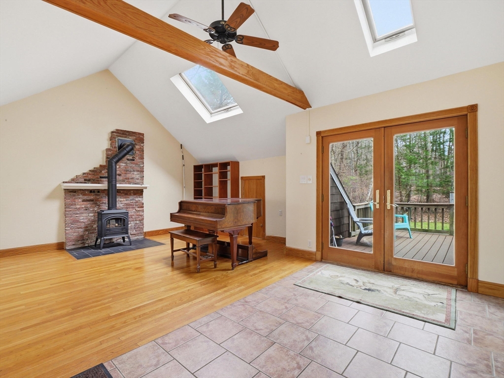 45 Campmeeting Road Topsfield, MA 01983 - Photo 7 of 42