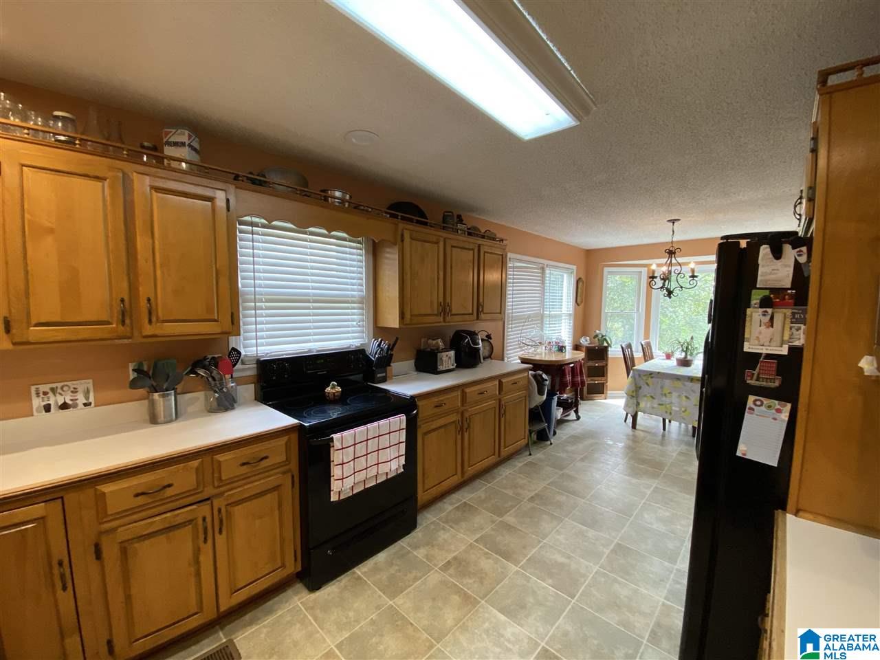 4739 South Shades Crest Road Bessemer, AL 35022 - Photo 8 of 29