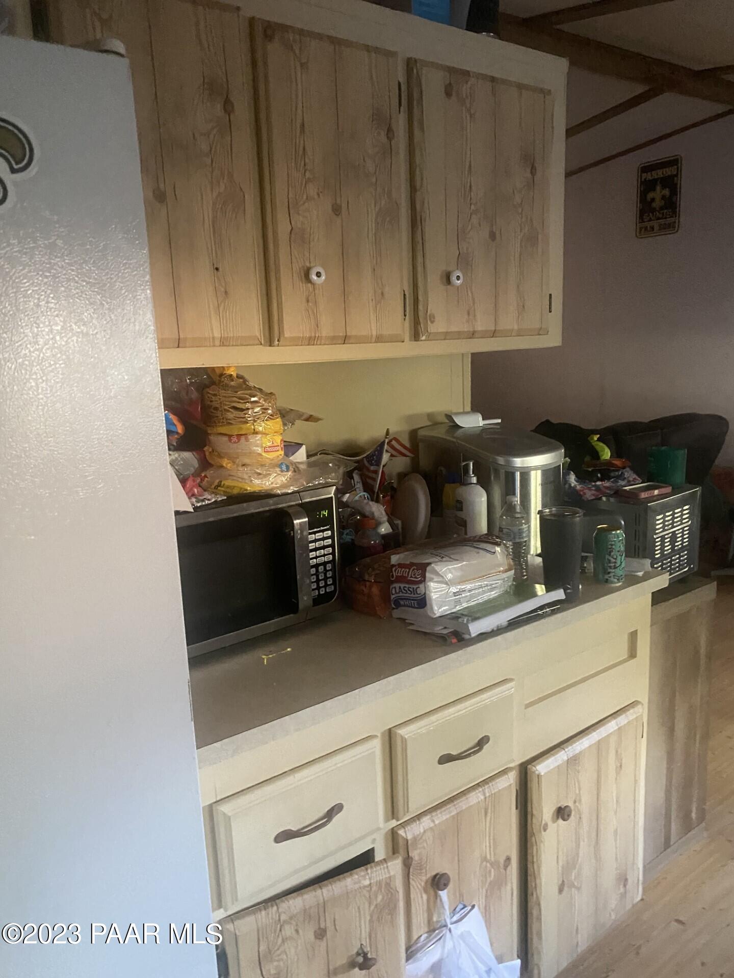 4581 North Ranger Road Prescott Valley, AZ 86314 - Photo 7 of 14 4581 N Ranger Rd kitchen 2