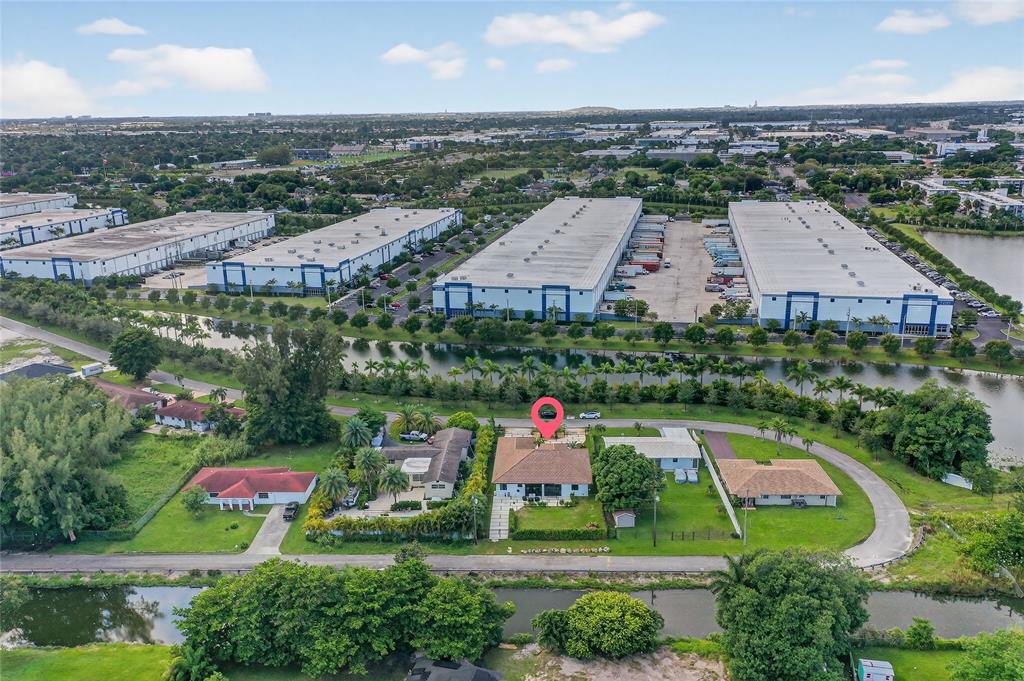 11405 East Golf Drive Miami, FL 33167 - Photo 21 of 25 an aerial view of multiple house