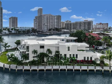 $12,500,000 | 501 Palm Drive, Hallandale Beach, FL 33009