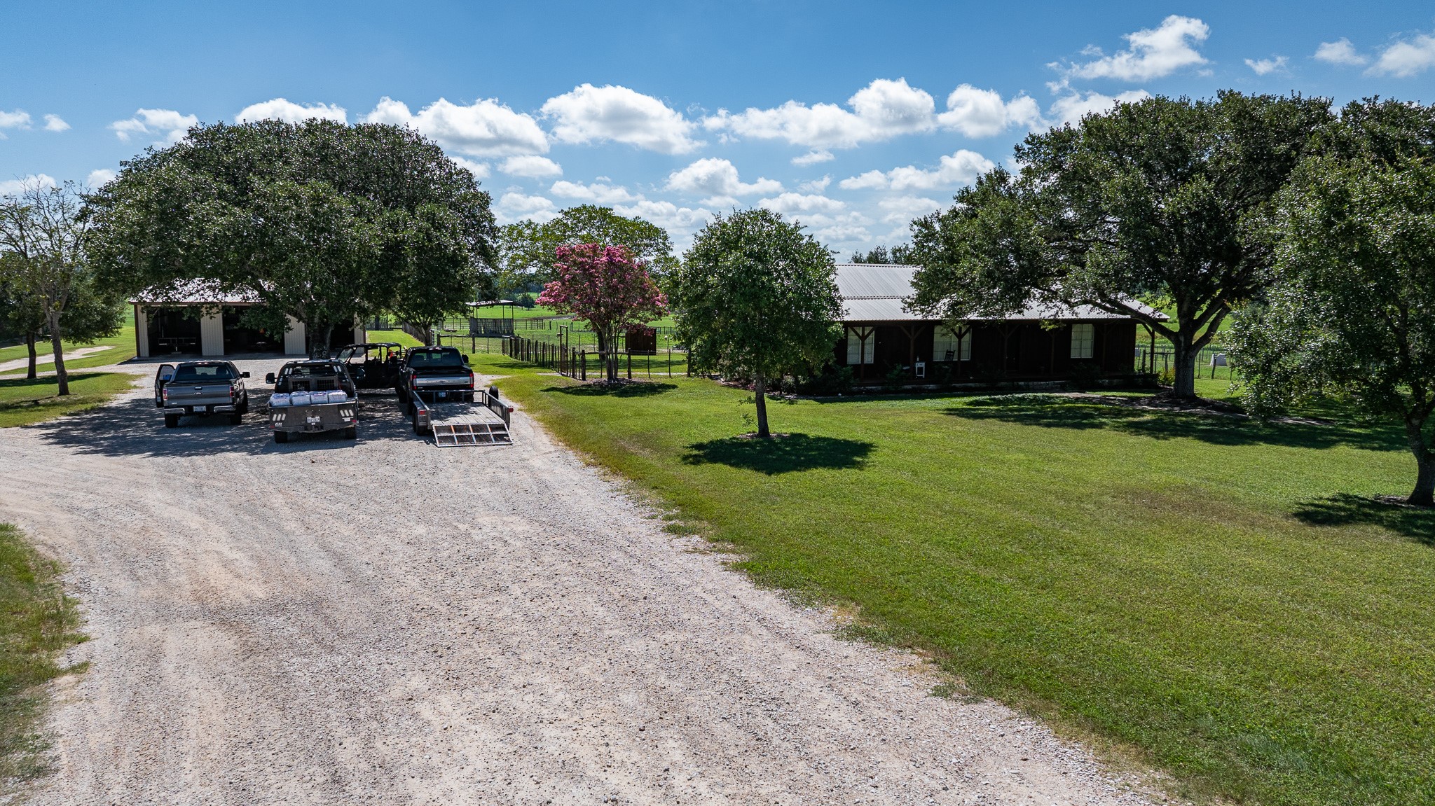 1119 Wolters Road Schulenburg, TX 78956 - Photo 38 of 50 a view of a house with backyard and sitting area