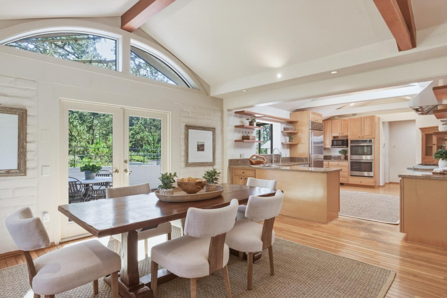 507 Aguajito Road Carmel, CA 93923 - Photo 12 of 39