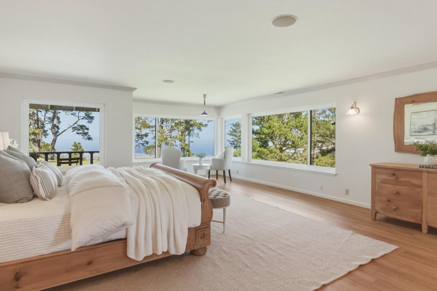 507 Aguajito Road Carmel, CA 93923 - Photo 16 of 39