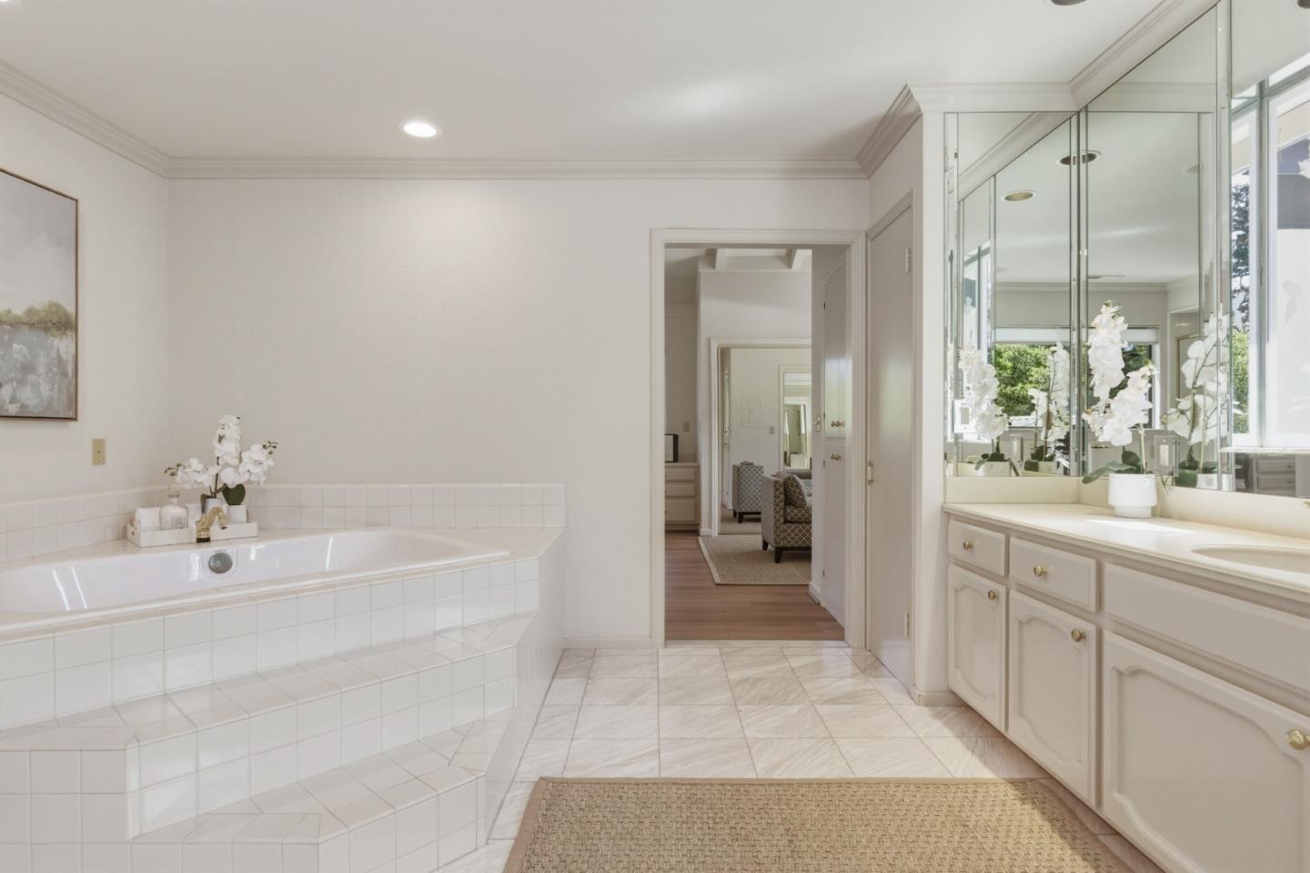 507 Aguajito Road Carmel, CA 93923 - Photo 22 of 39