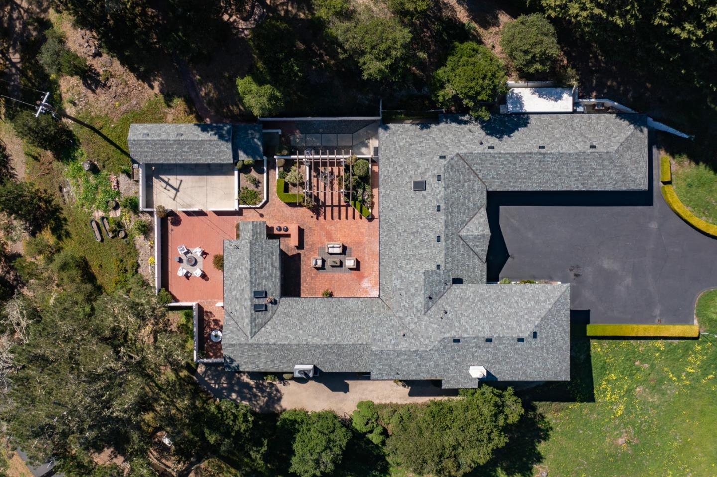 507 Aguajito Road Carmel, CA 93923 - Photo 38 of 39