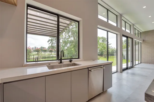 $2,197,500 | 51 Huntsmans Horn Circle, The Woodlands, TX 77380