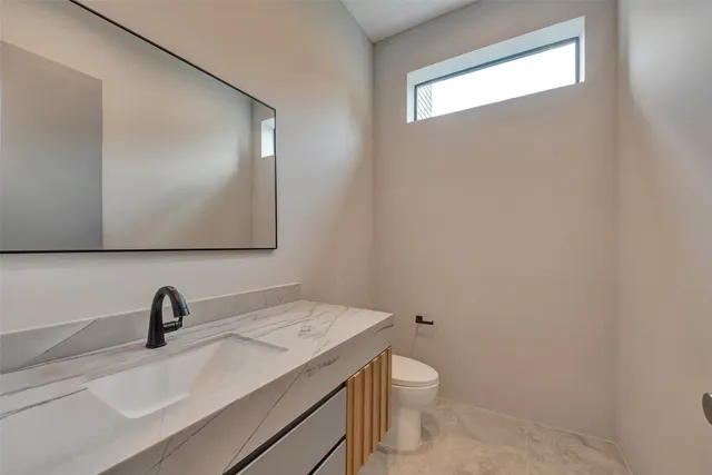 $2,197,500 | 51 Huntsmans Horn Circle, The Woodlands, TX 77380