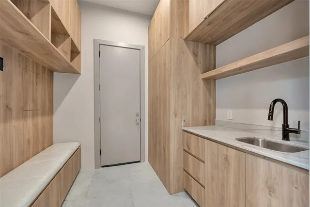 $2,197,500 | 51 Huntsmans Horn Circle, The Woodlands, TX 77380