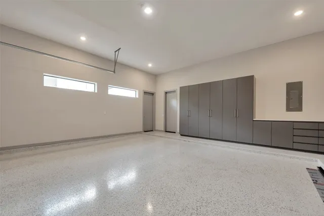 $2,197,500 | 51 Huntsmans Horn Circle, The Woodlands, TX 77380