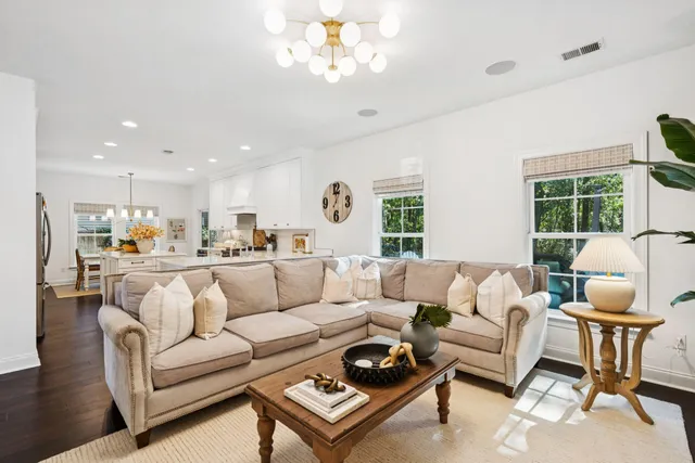 $759,000 | 3924 Hanoverian Drive, Mount Pleasant, SC 29429