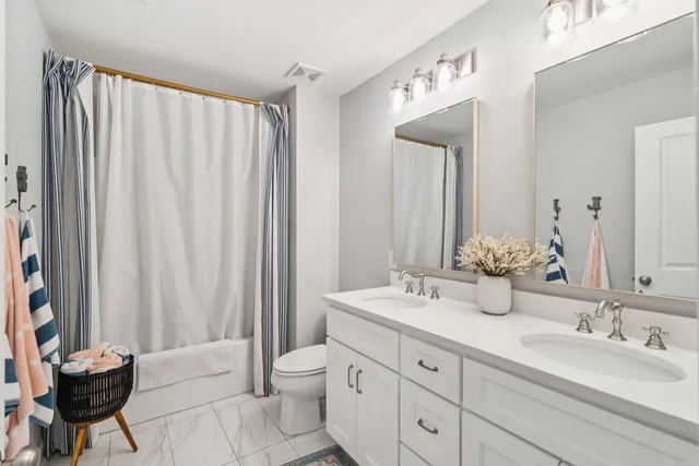 $759,000 | 3924 Hanoverian Drive, Mount Pleasant, SC 29429