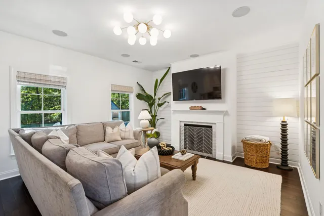 $759,000 | 3924 Hanoverian Drive, Mount Pleasant, SC 29429