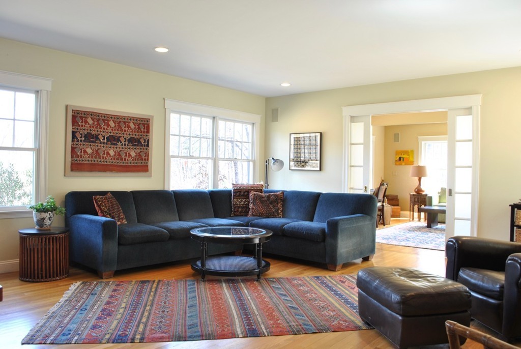 17 Giles Road Lincoln, MA 01773 - Photo 4 of 18 a living room with furniture and a window