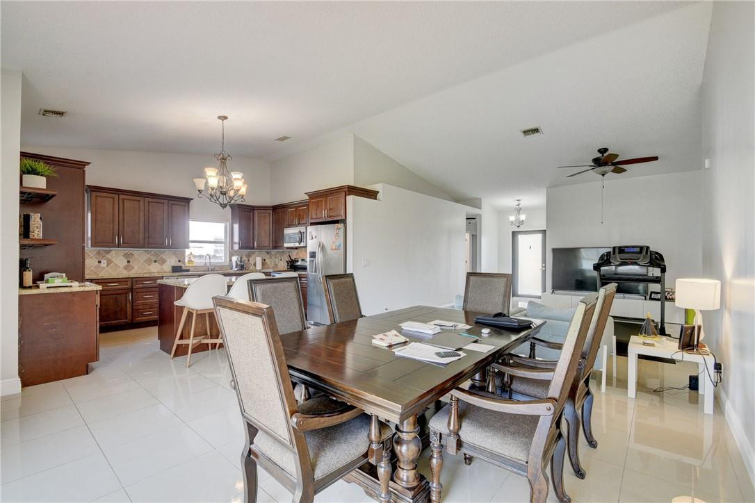 1400 Southwest 18th Street Boca Raton, FL 33486 - Photo 6 of 31 Photo 6