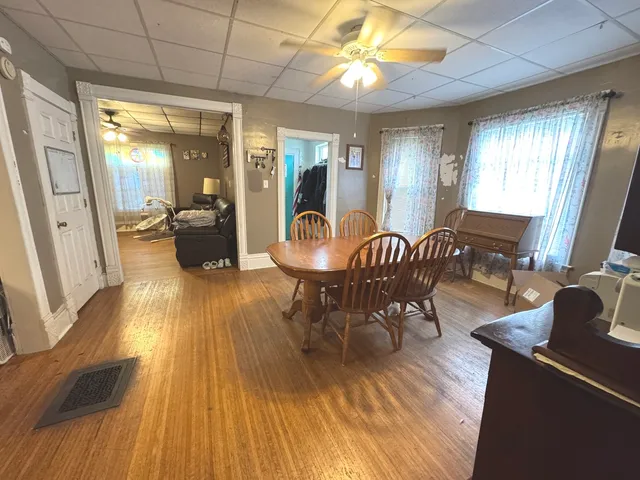 $95,000 | 1006 5th Avenue, Mendota, IL 61342