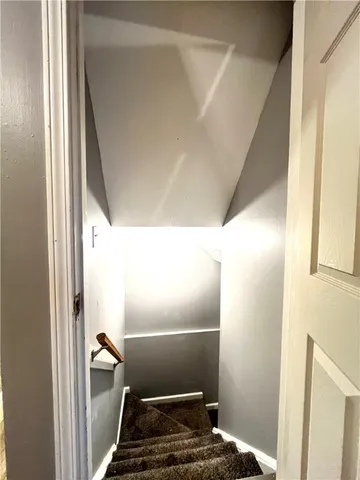 $2,200 | 6 Bucklebury Hill, Perinton, NY 14450