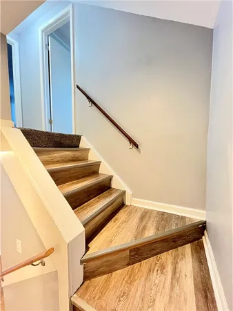 $2,200 | 6 Bucklebury Hill, Perinton, NY 14450