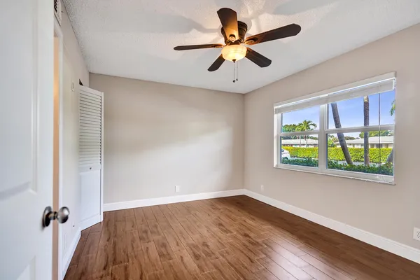 $187,000 | 1140 Boxwood Drive, Unit 102, Delray Beach, FL 33445