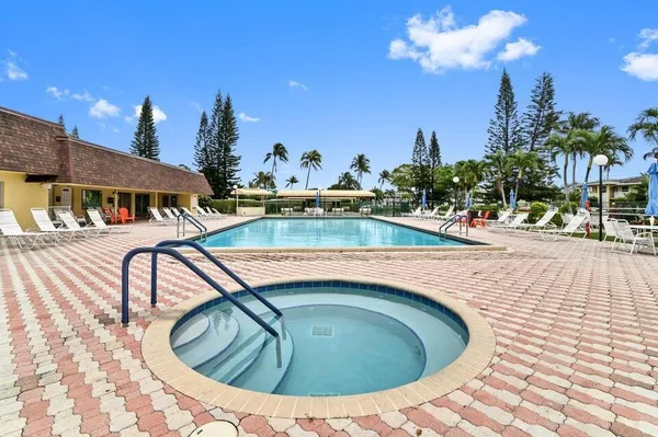$187,000 | 1140 Boxwood Drive, Unit 102, Delray Beach, FL 33445