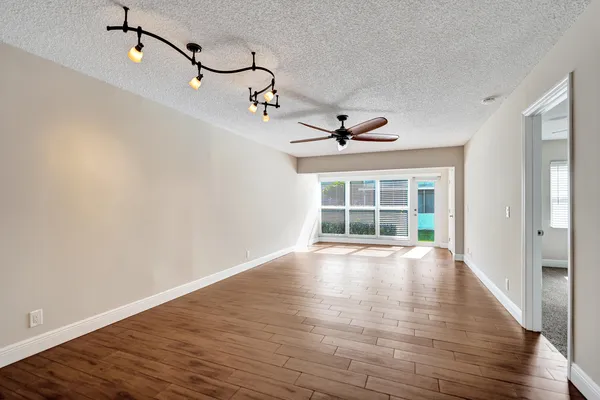 $187,000 | 1140 Boxwood Drive, Unit 102, Delray Beach, FL 33445