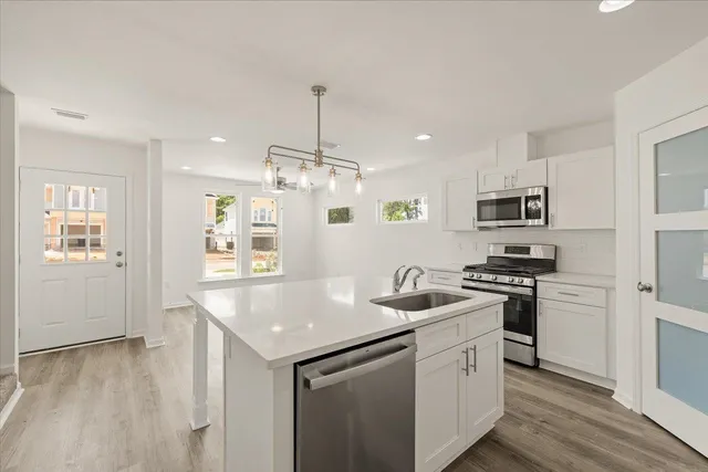 $2,250 | 3694 Meadow Vista Lane, Tallahassee, FL 32308