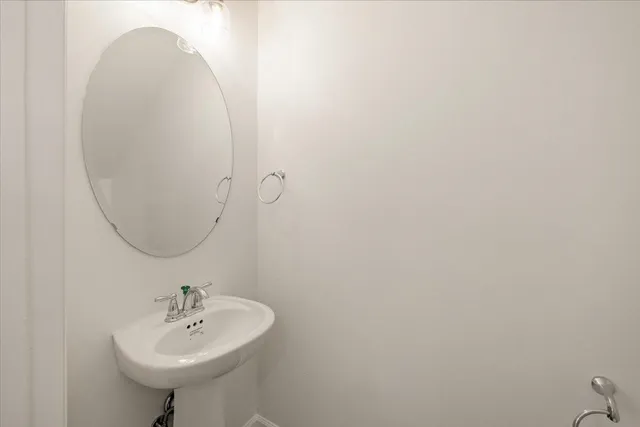 $2,250 | 3694 Meadow Vista Lane, Tallahassee, FL 32308