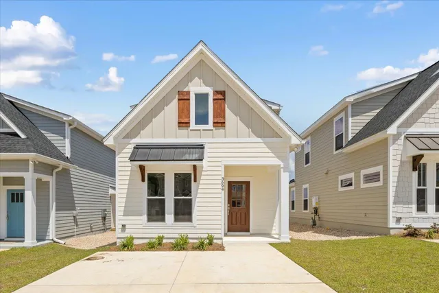 $2,250 | 3694 Meadow Vista Lane, Tallahassee, FL 32308