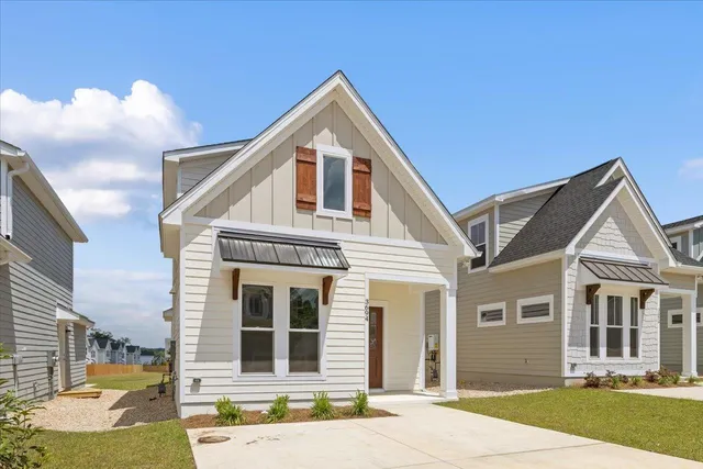 $2,250 | 3694 Meadow Vista Lane, Tallahassee, FL 32308