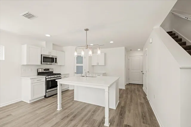 $2,250 | 3694 Meadow Vista Lane, Tallahassee, FL 32308