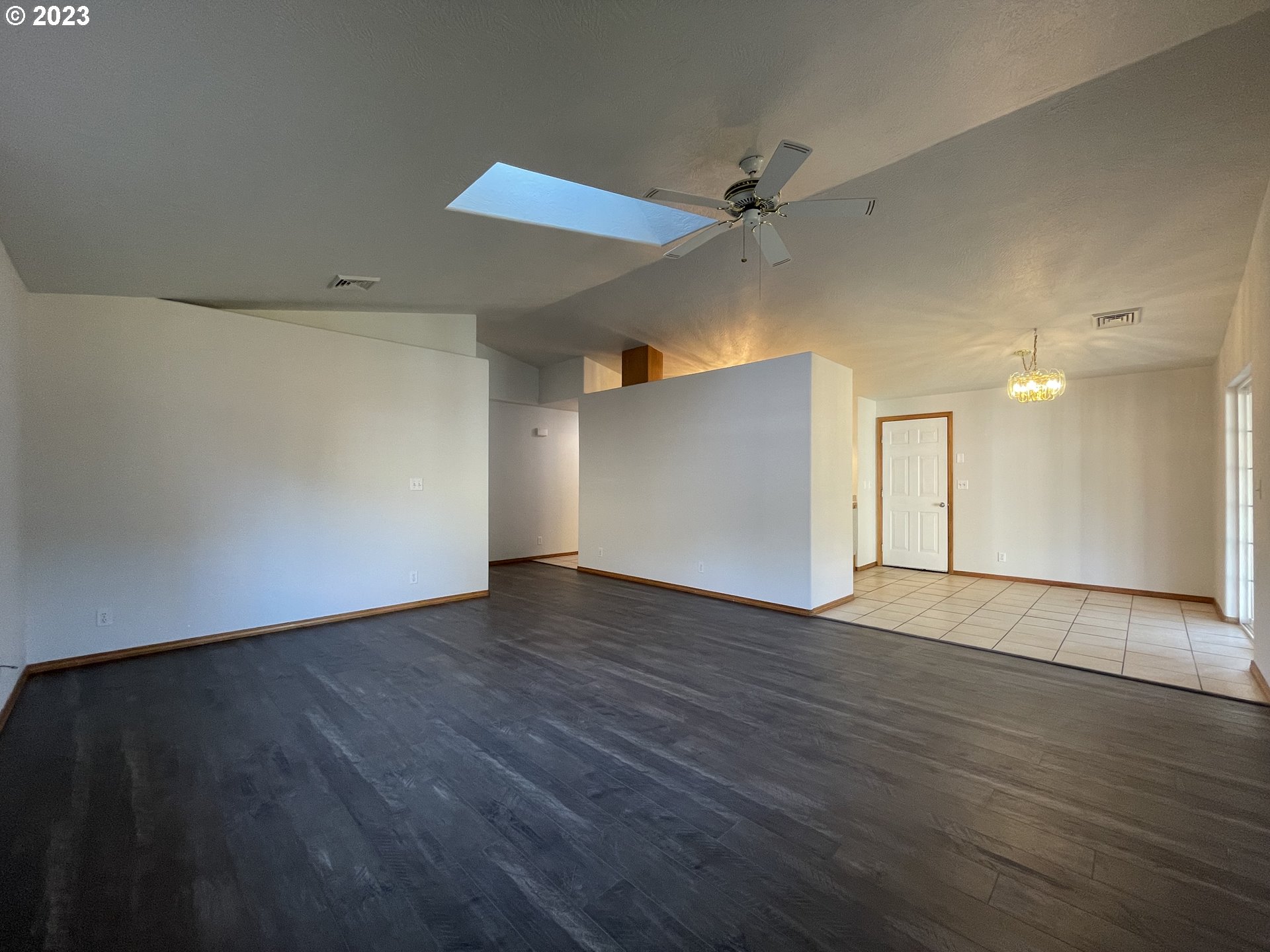 4033 Virginia Avenue Springfield, OR 97478 - Photo 10 of 29 wooden floor in an empty room