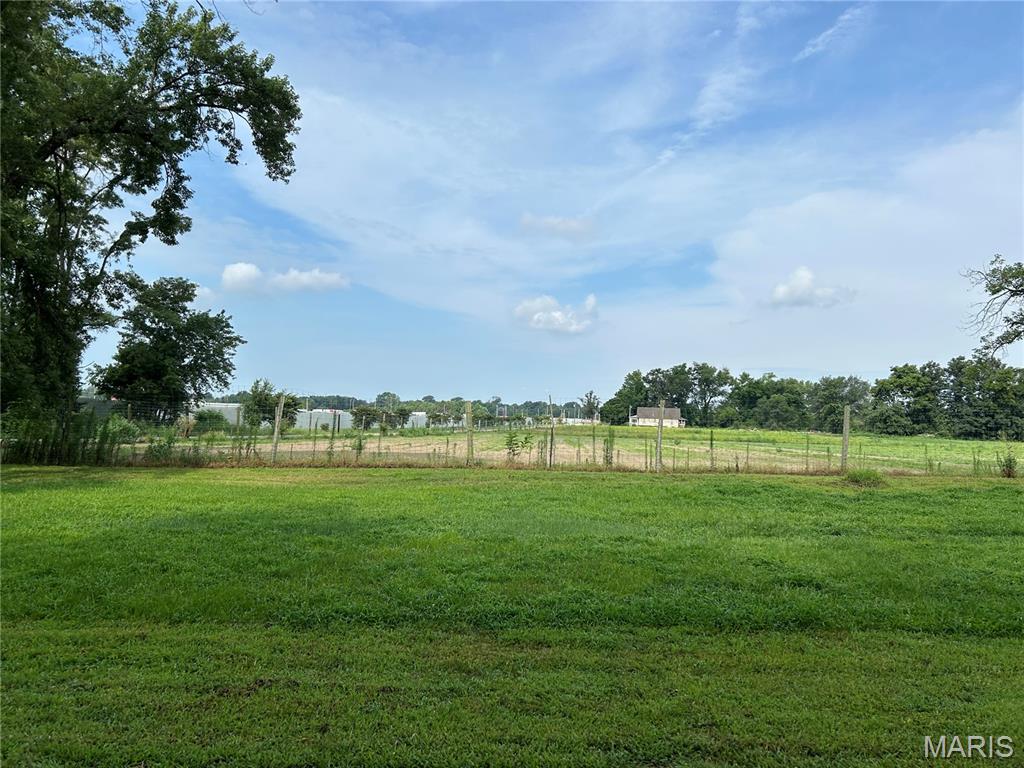5750 Pocket Road East St. Louis, IL 62205 - Photo 6 of 11