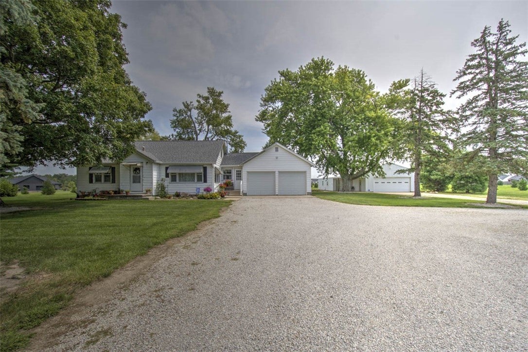 3484 Long Creek Road Decatur, IL 62521 - Photo 1 of 31 Gallery Image 1