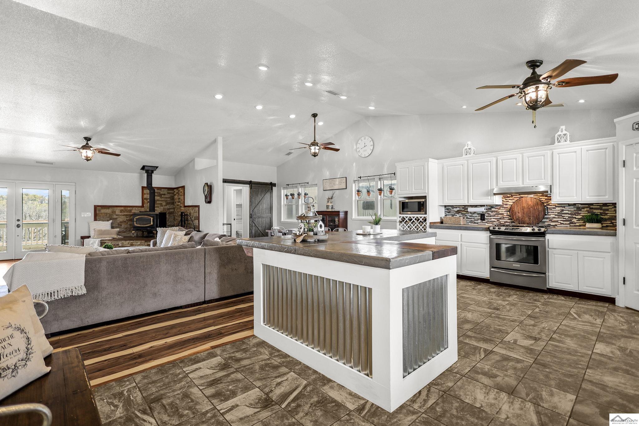 18713 Saddleback Ridge Loop Cottonwood, CA 96022 - Photo 36 of 74 Gallery Image 36