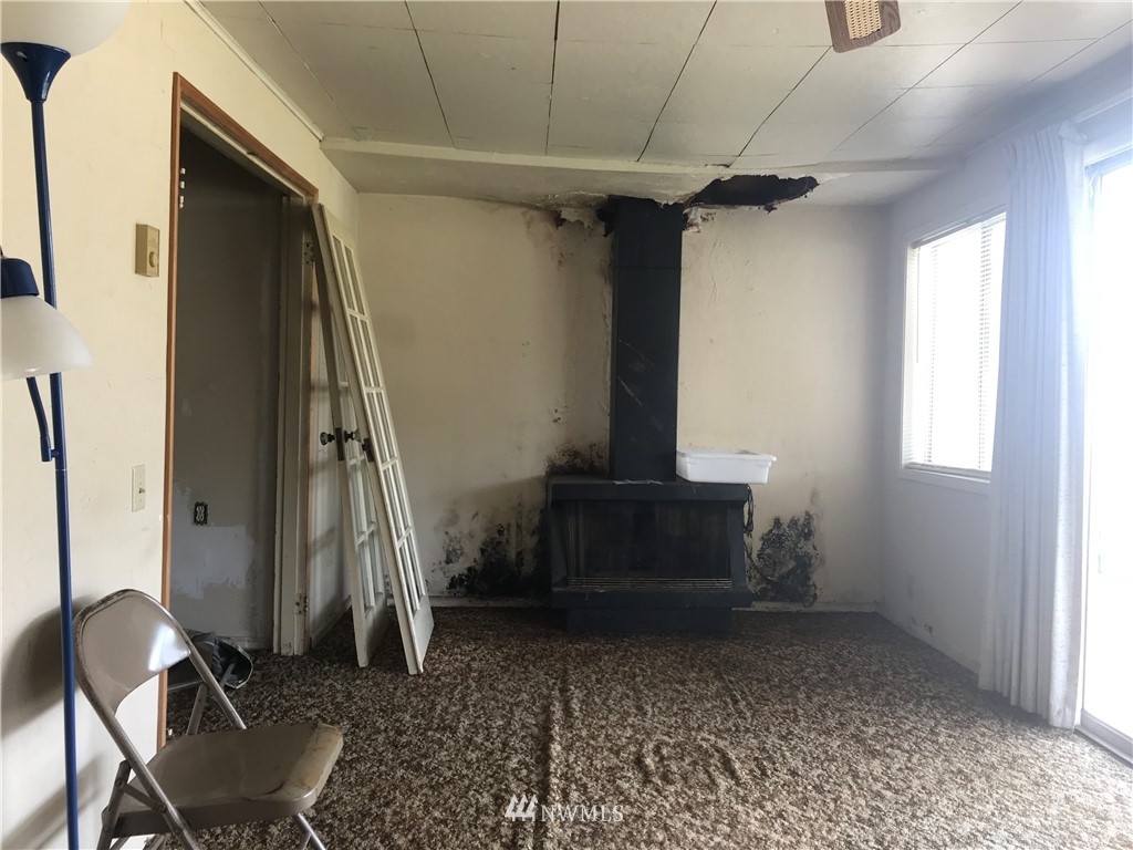 290 East Eckert Road Grapeview, WA 98546 - Photo 13 of 17 Gallery Image 13
