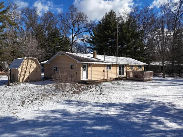 $199,000 | 14099 Studebaker Avenue, Brethren, MI 49619