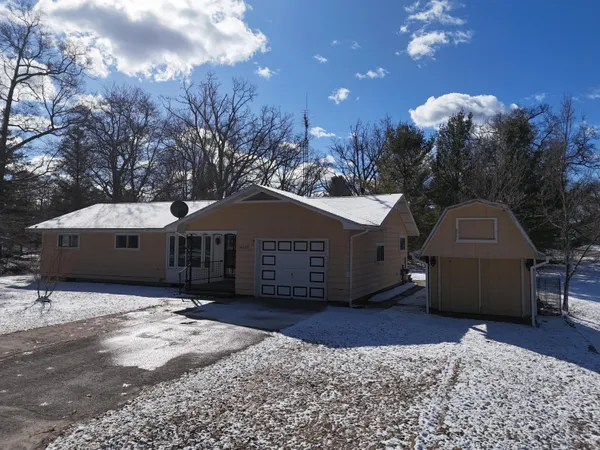 $199,000 | 14099 Studebaker Avenue, Brethren, MI 49619