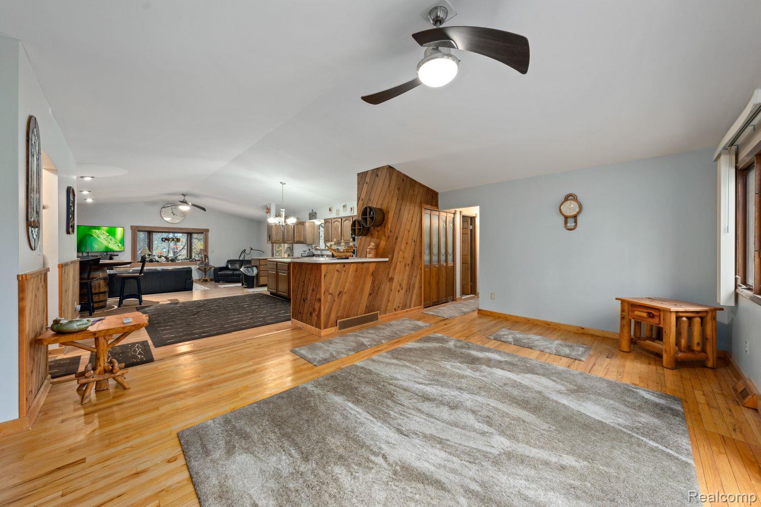 11374 Clyde Road Fenton, MI 48430 - Photo 3 of 30 Gallery Image 3