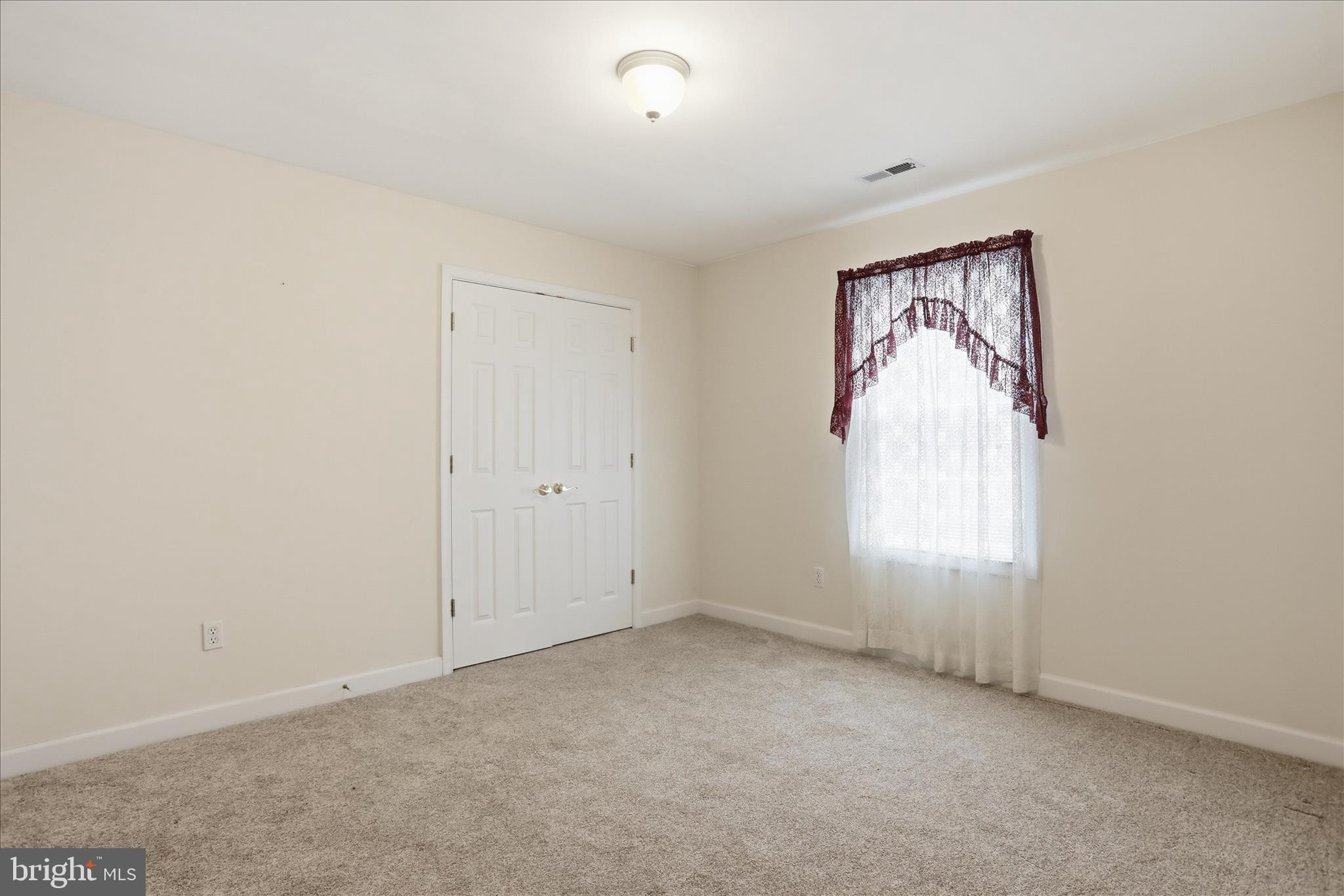127 Spanish Oak Road Stephens City, VA 22655 - Photo 24 of 35