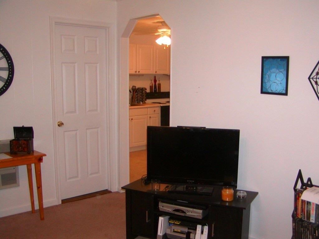 1849 Merrimac Road Blacksburg, VA 24060 - Photo 16 of 42 Gallery Image 16