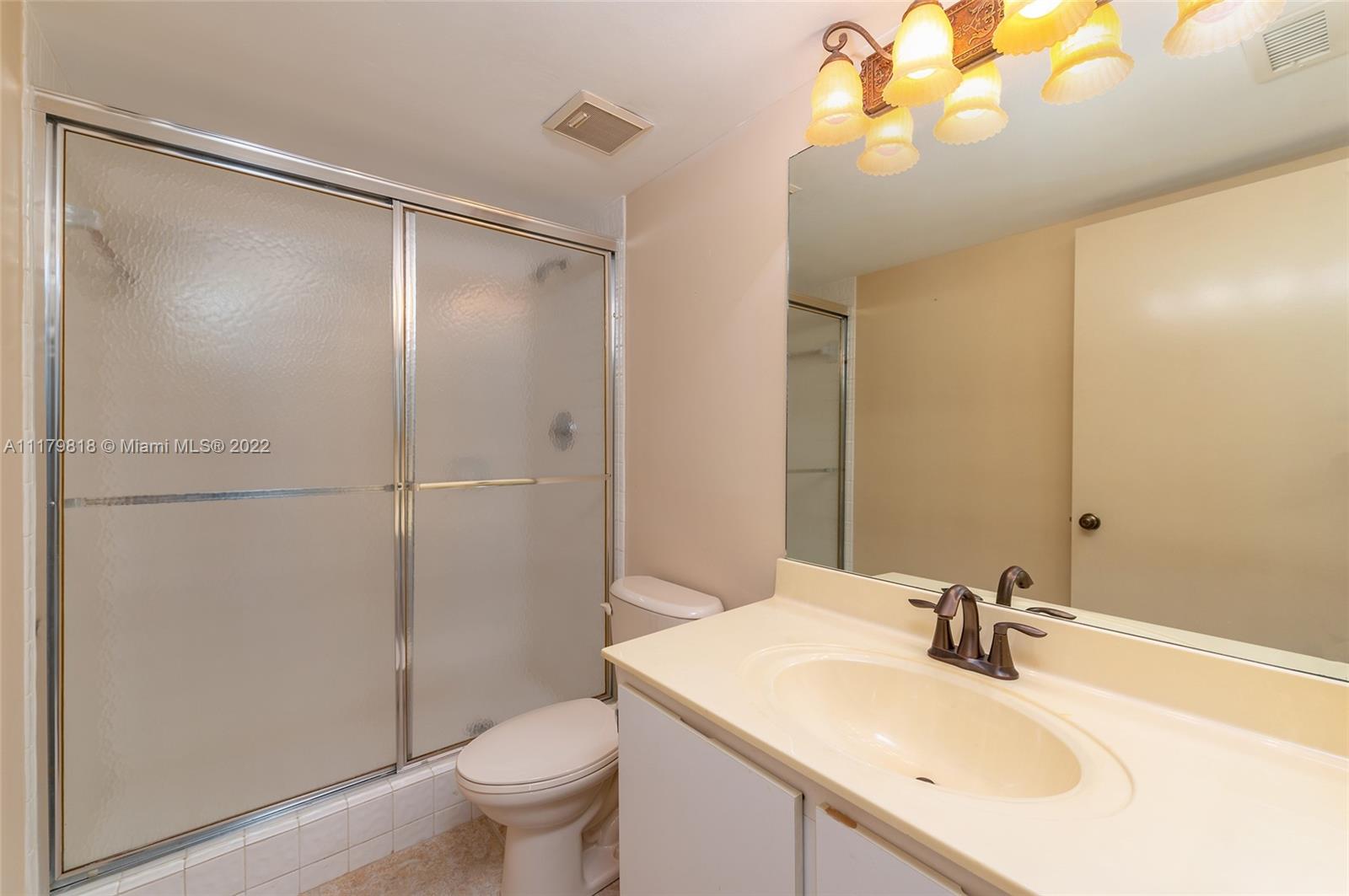 6606 Villa Sonrisa Drive, Unit 912 Boca Raton, FL 33433 - Photo 23 of 42