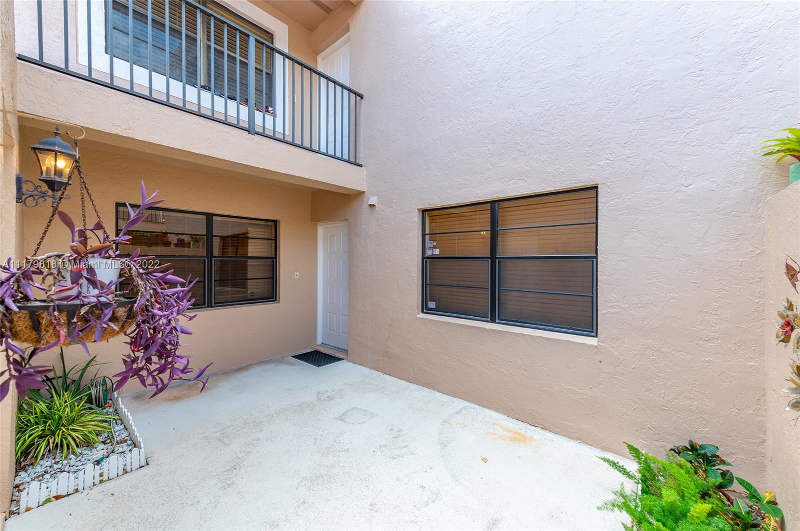 6606 Villa Sonrisa Drive, Unit 912 Boca Raton, FL 33433 - Photo 4 of 42