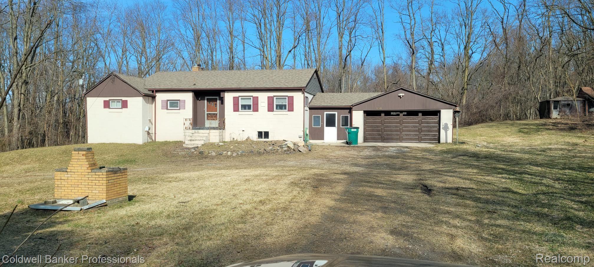 2285 Houser Road Holly, MI 48442 - Photo 1 of 8 Gallery Image 1