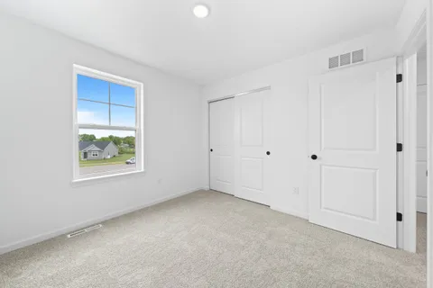 $332,900 | 1591 Meadowview Court, Whitewater, WI 53190