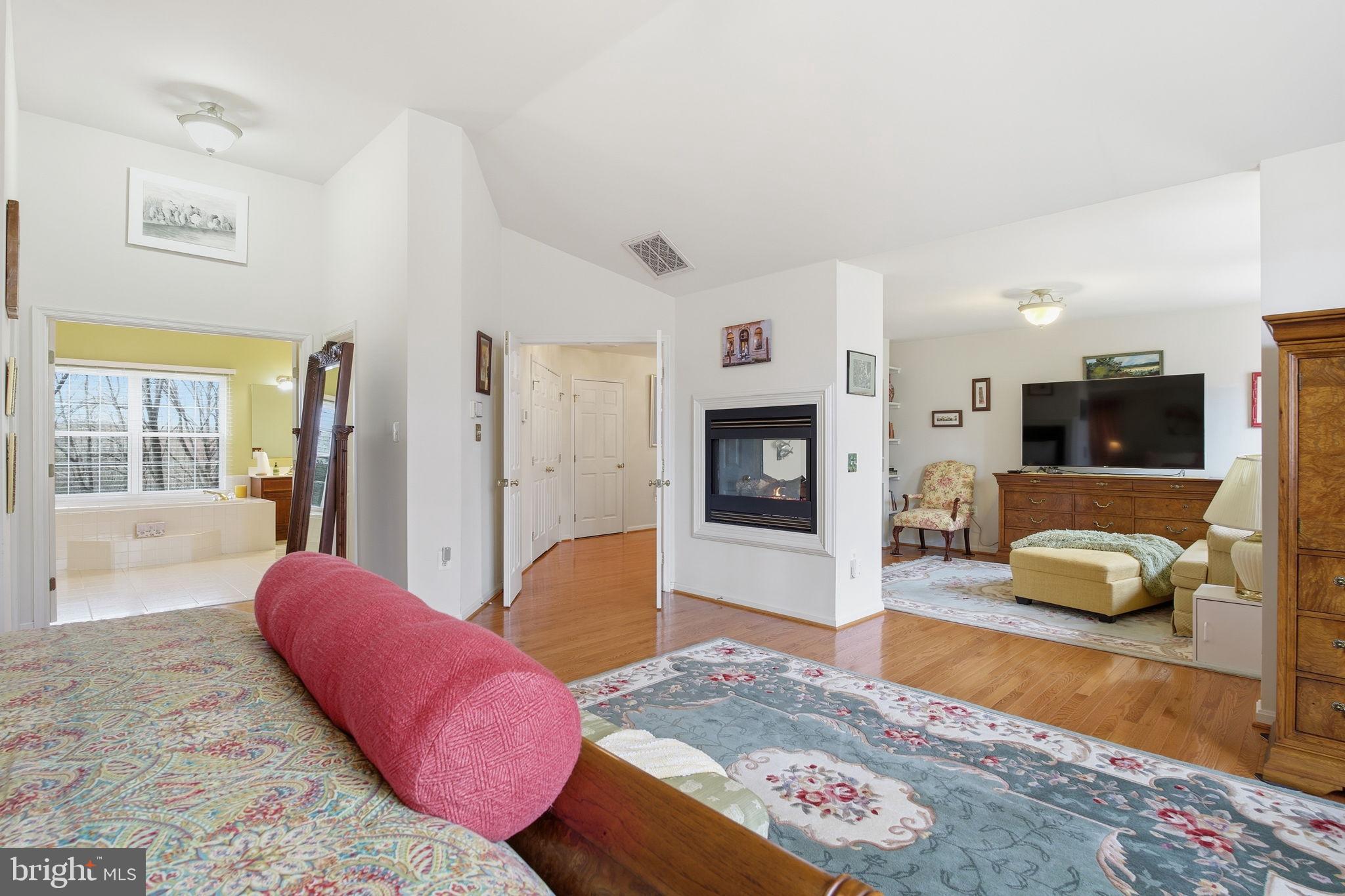 5534 Nutwell Sudley Road Deale, MD 20751 - Photo 30 of 58 Inviting open layout with cozy ambiance.