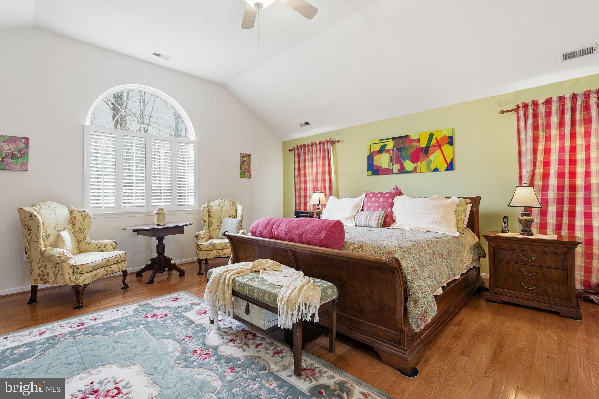 5534 Nutwell Sudley Road Deale, MD 20751 - Photo 33 of 58 Charming retreat with vibrant decor.