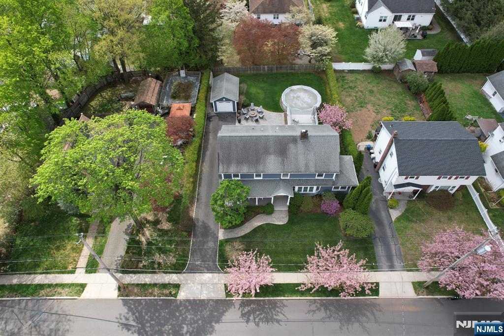 6 Long Avenue Mahwah, NJ 07430 - Photo 47 of 49 an aerial view of a house with outdoor space swimming pool and outdoor seating