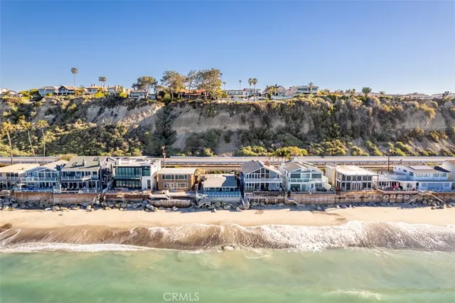 $750 | 35697 Beach Road, Dana Point, CA 92624