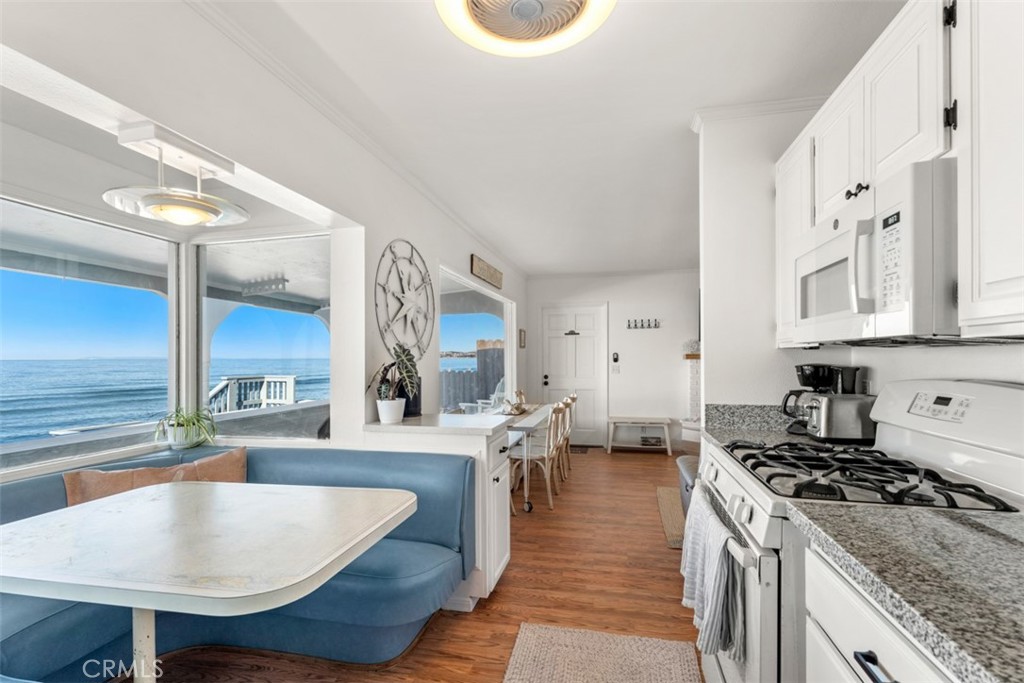 35697 Beach Road Dana Point, CA 92624 - Photo 19 of 39